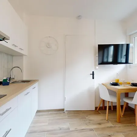 Expat Renting - Le Dolce - Netflix Apartman