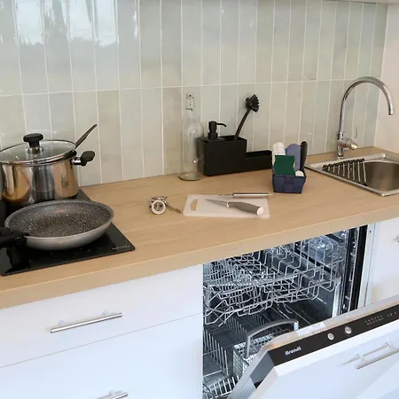 Le Dolce Vita By Expat Renting - Netflix - Gare דירה *