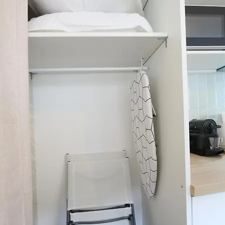 Le Dolce Vita By Expat Renting - Netflix - Gare דירה